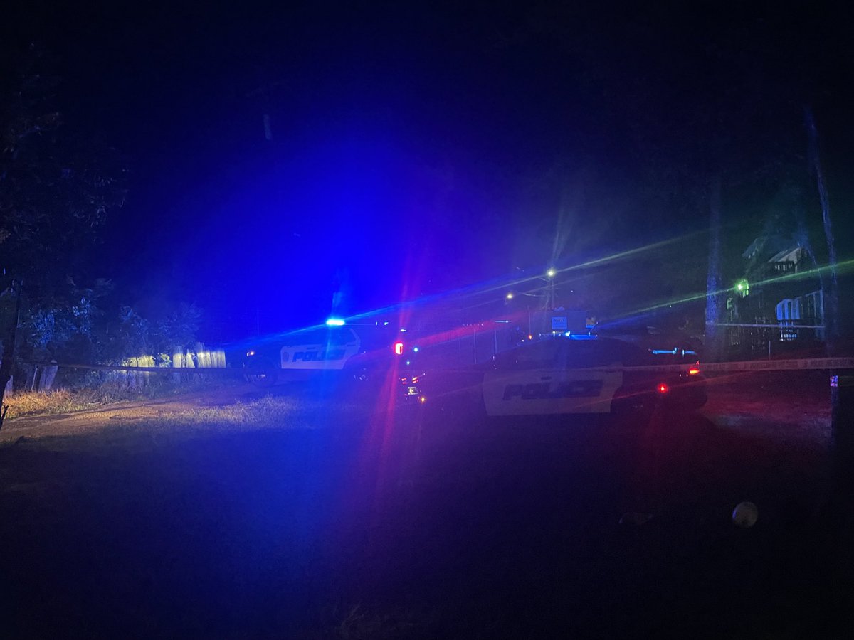 Birmingham police are investigating a homicide in an alley in East Lake.