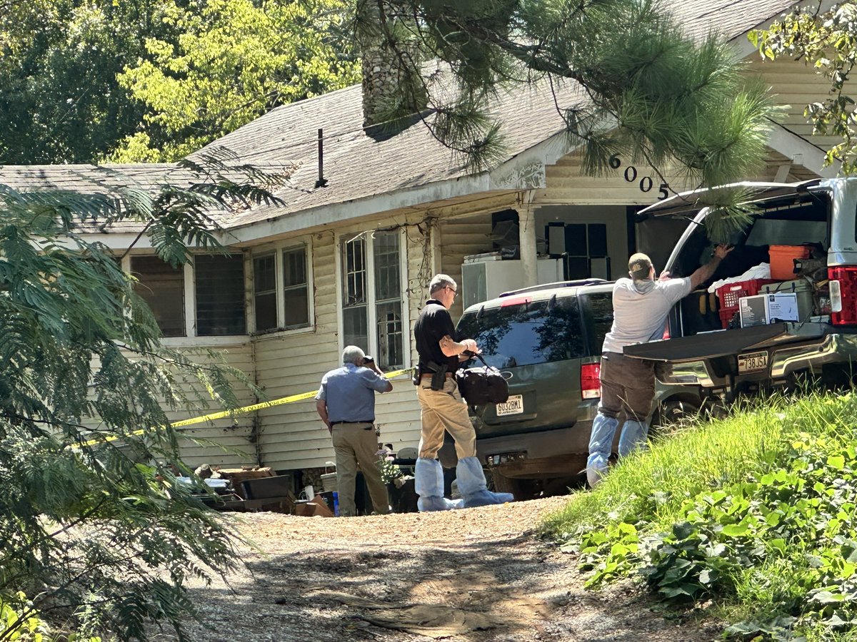 Investigators remain on scene in the Coats Bend community after a man and woman were found dead Sunday.The Etowah County Sheriff’s Office tells foul play is suspected in these deaths